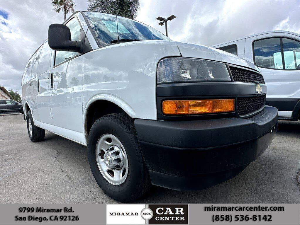 2021 CHEVROLET Express