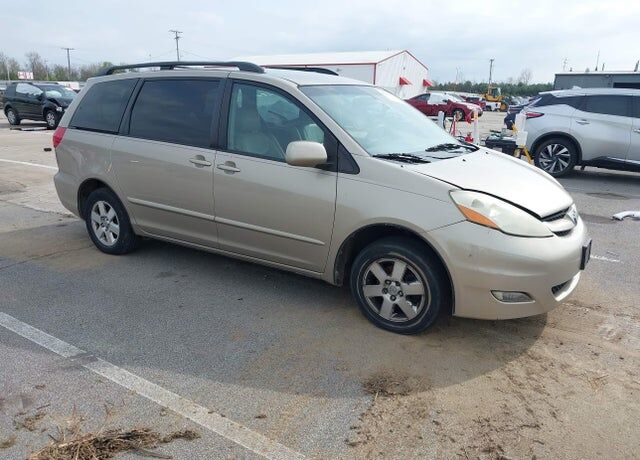 2006 TOYOTA Sienna