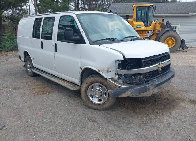 2024 CHEVROLET Express