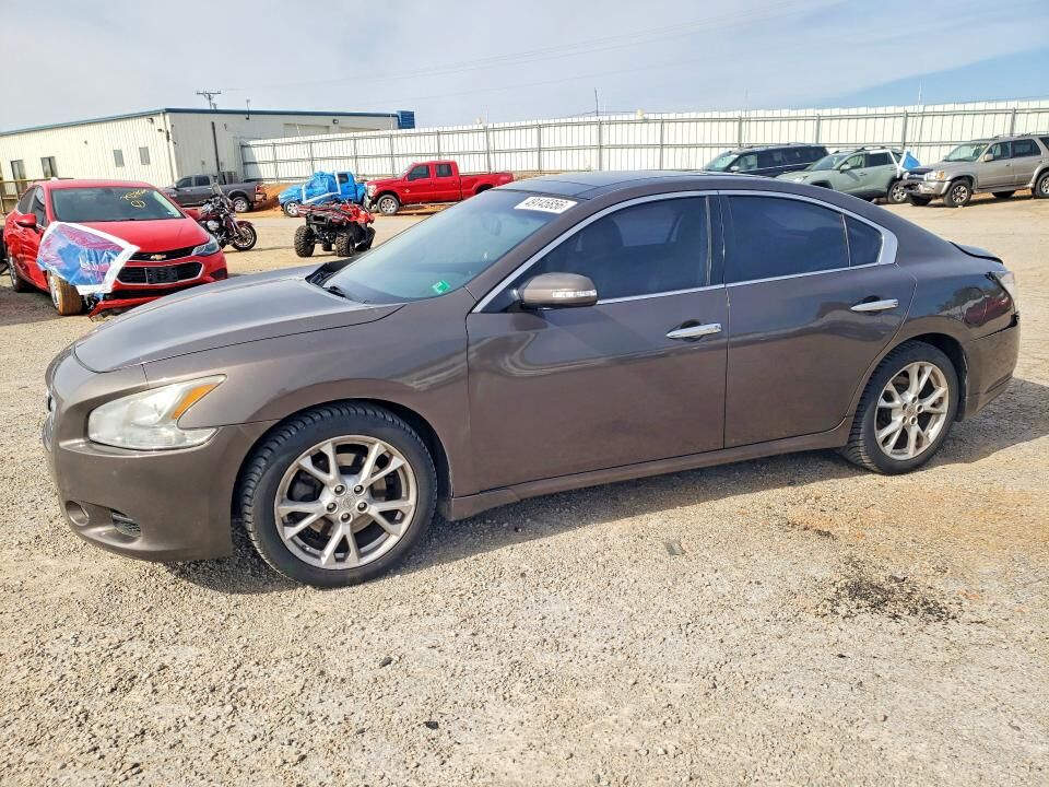 2012 NISSAN Maxima