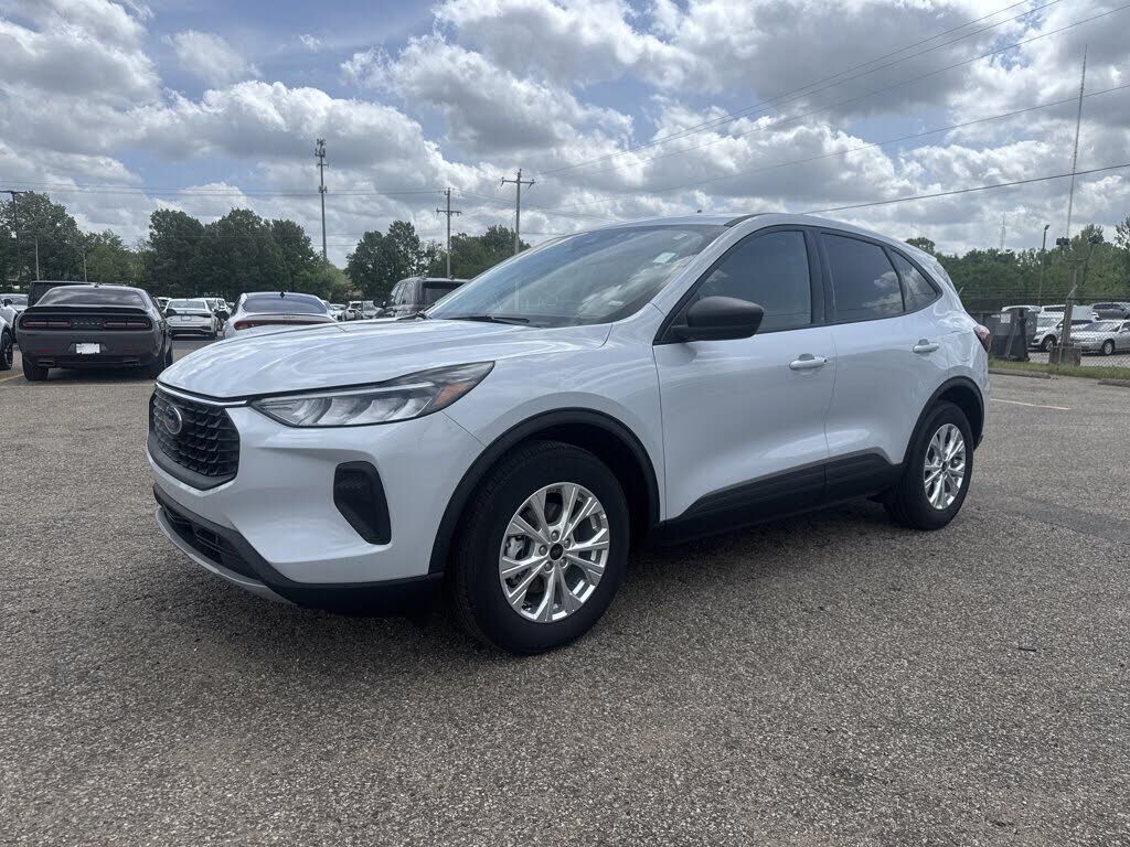 2025 FORD Escape