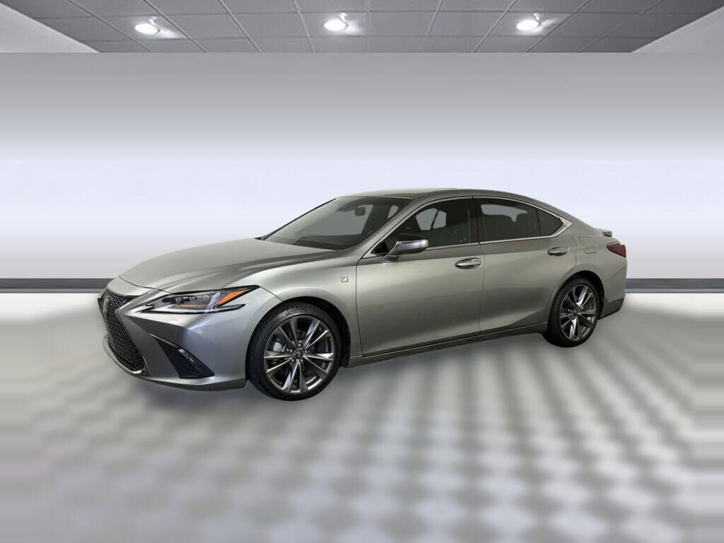2019 LEXUS ES
