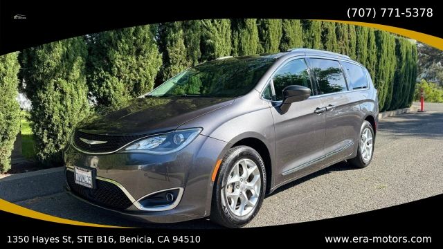 2017 CHRYSLER Pacifica