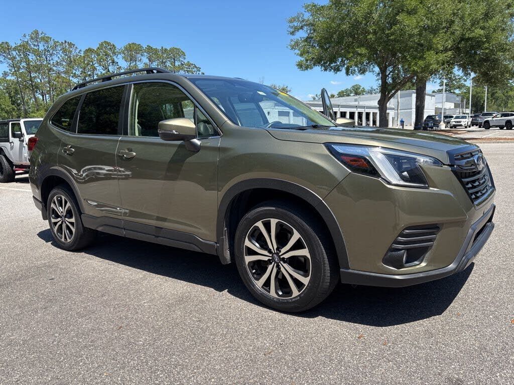 2023 SUBARU Forester
