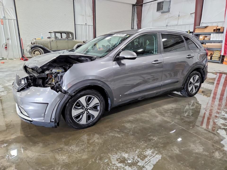 2017 KIA Niro