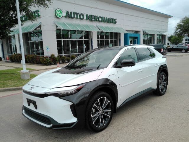 2023 TOYOTA bZ4X