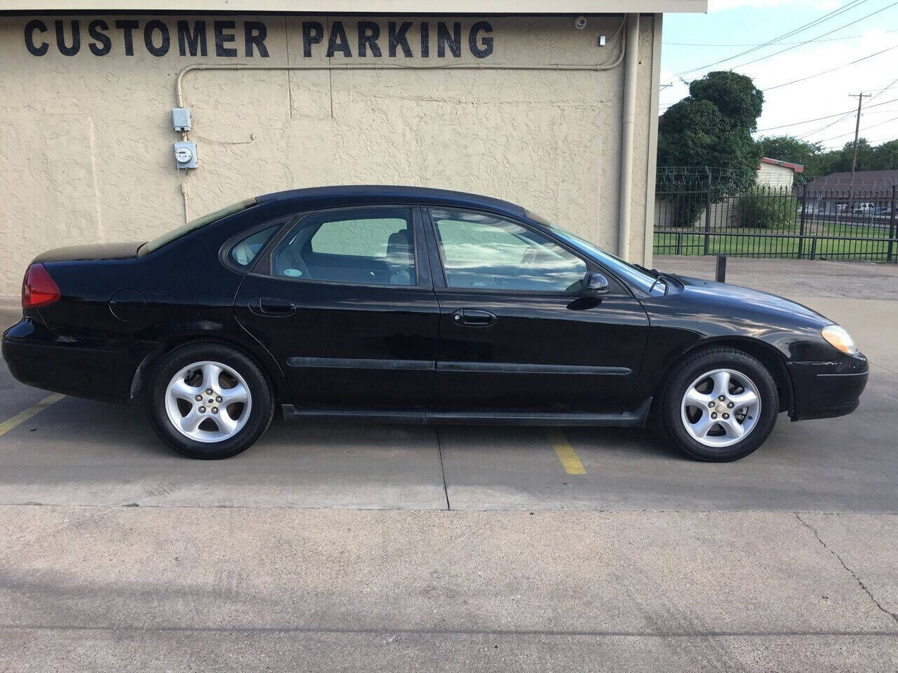 2001 FORD Taurus