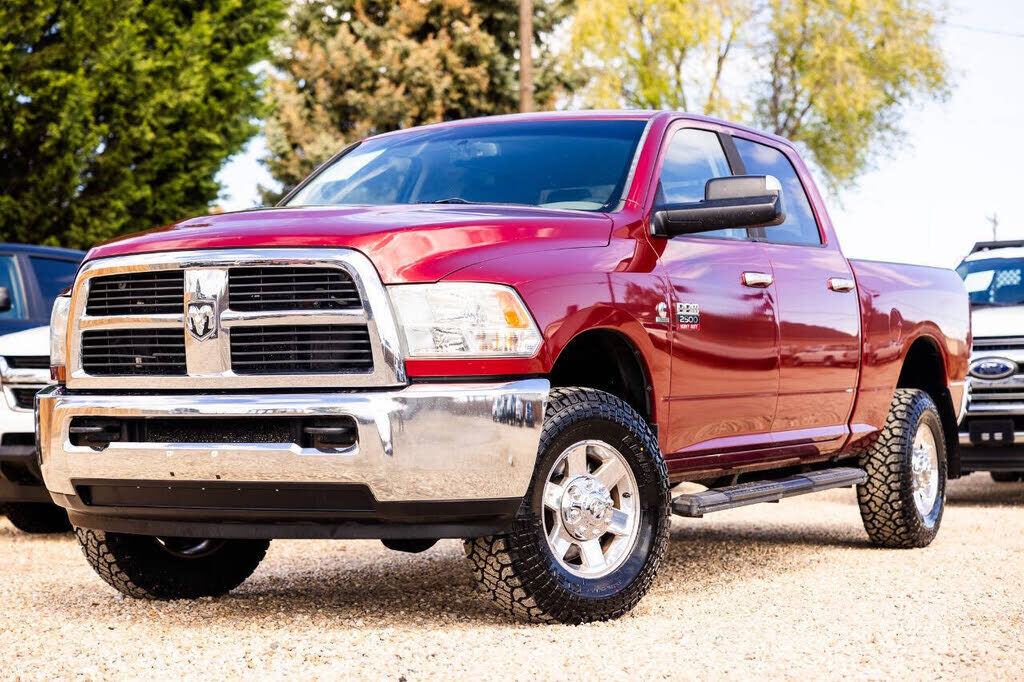 2012 DODGE Ram