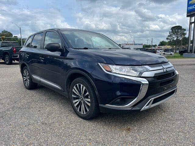 2020 MITSUBISHI Outlander