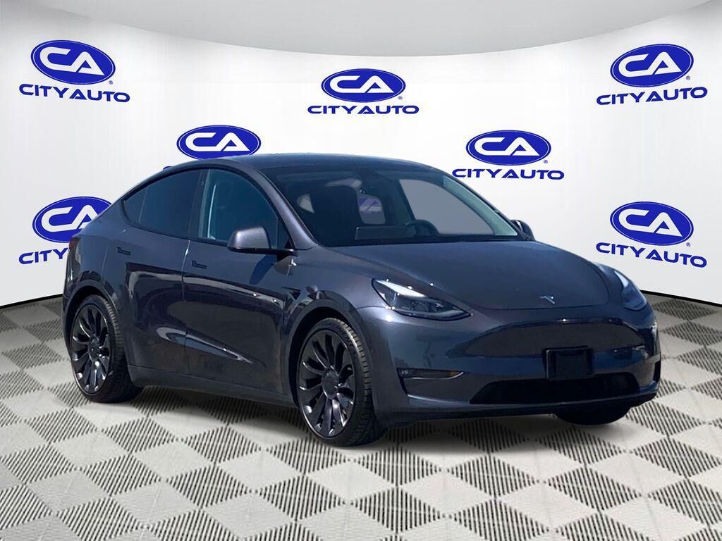 2021 TESLA Model Y