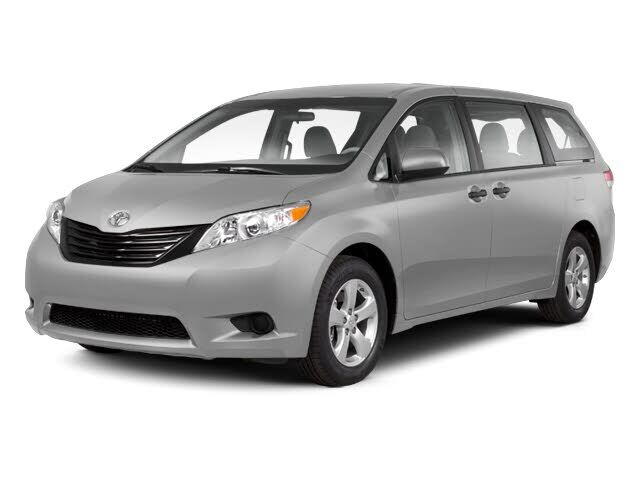 2012 TOYOTA Sienna