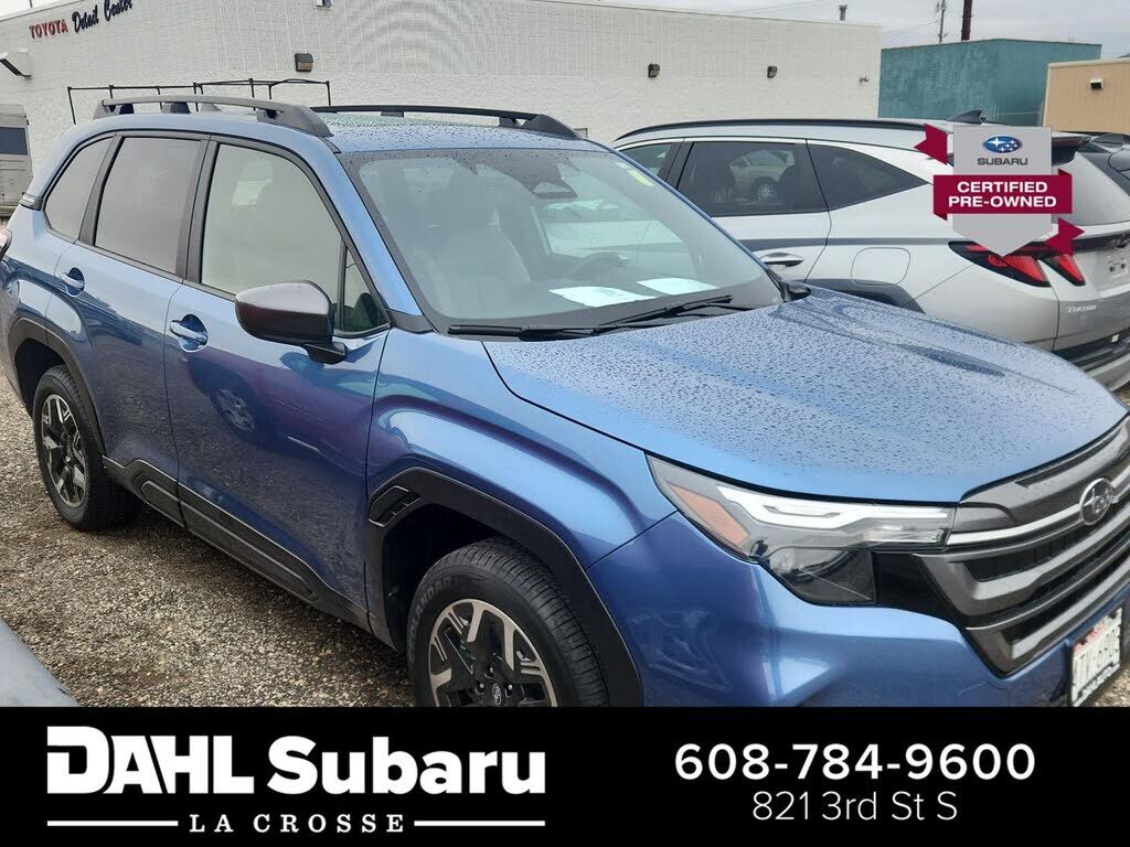 2025 SUBARU Forester