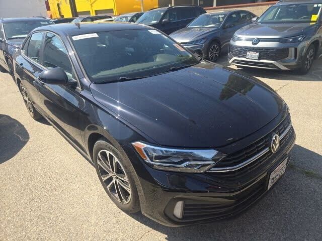2024 VOLKSWAGEN Jetta