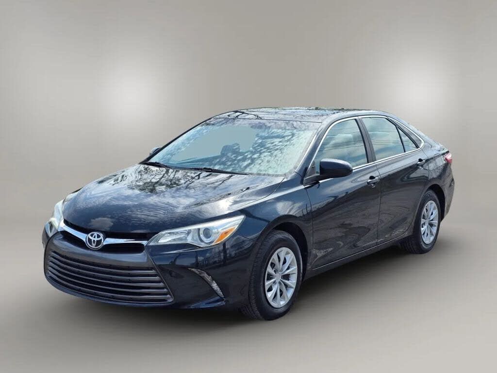 2017 TOYOTA Camry