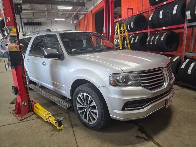 2015 LINCOLN Navigator