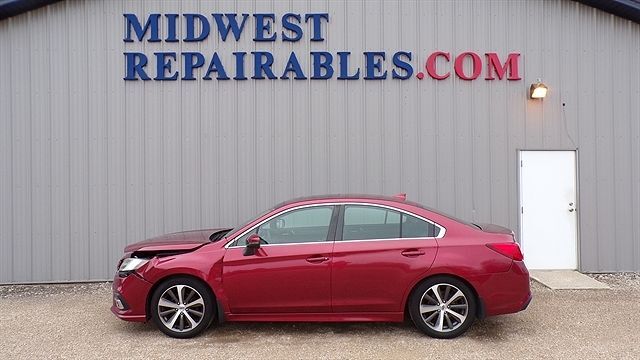 2018 SUBARU Legacy