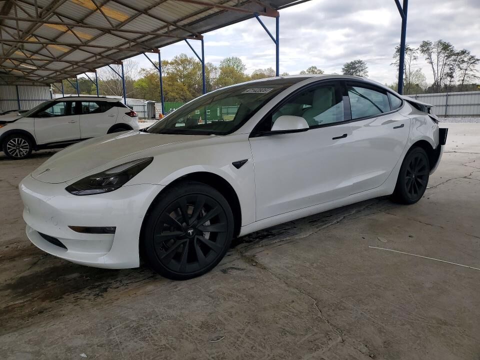 2022 TESLA Model 3