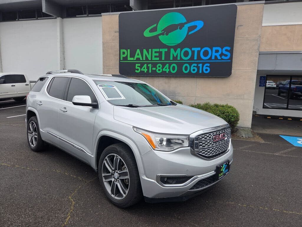 2017 GMC Acadia