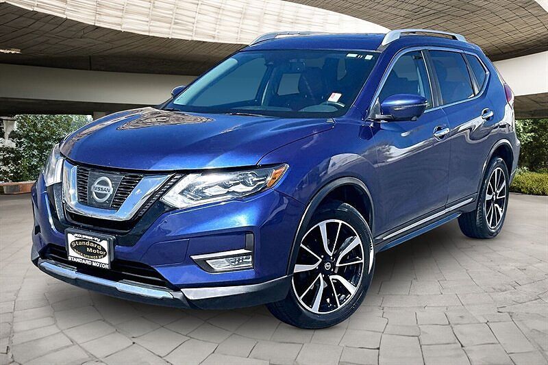 2017 NISSAN Rogue
