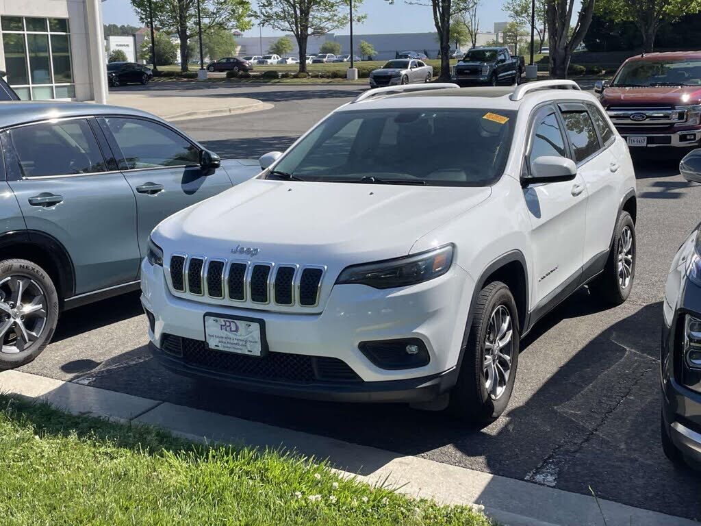 2019 JEEP Cherokee