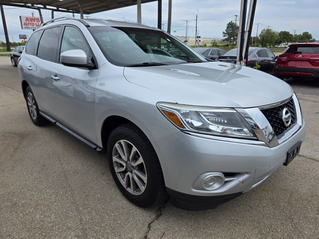 2016 NISSAN Pathfinder