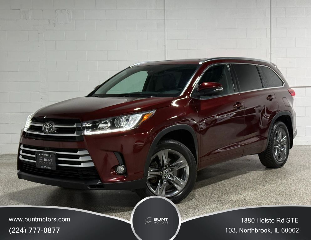 2017 TOYOTA Highlander
