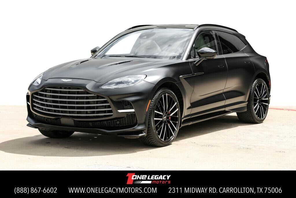 2023 ASTON MARTIN DBX