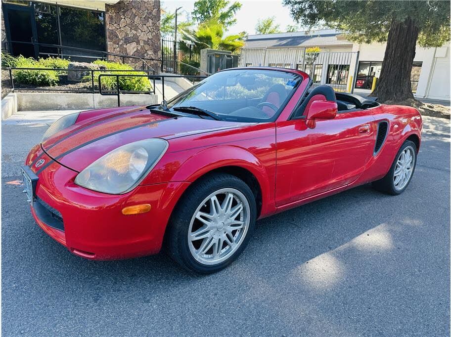 2000 TOYOTA MR2