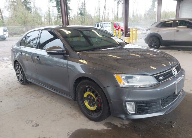 2013 VOLKSWAGEN Jetta