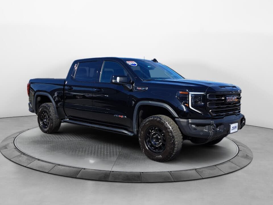 2023 GMC Sierra