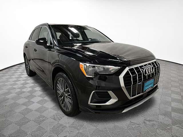 2022 AUDI Q3