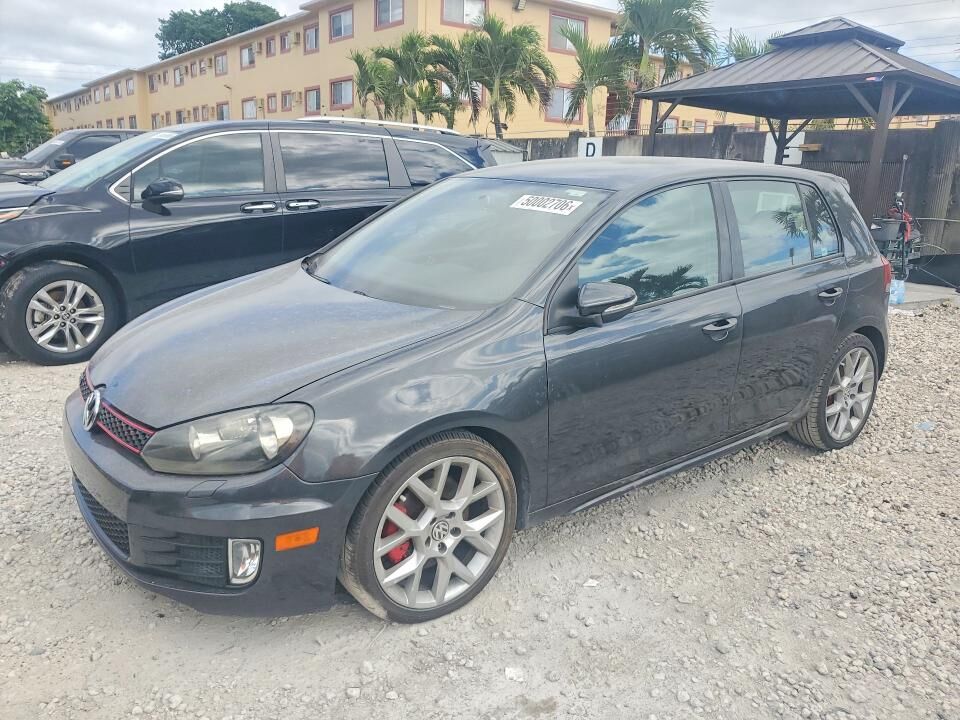 2013 VOLKSWAGEN Golf GTI