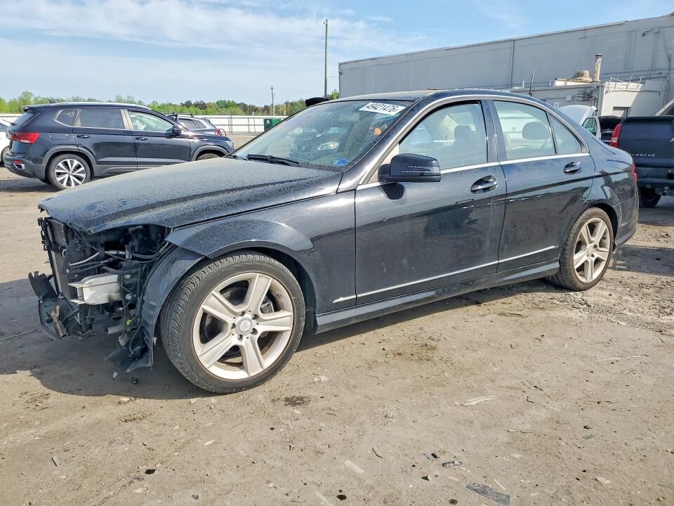 2010 MERCEDES-BENZ C-Class
