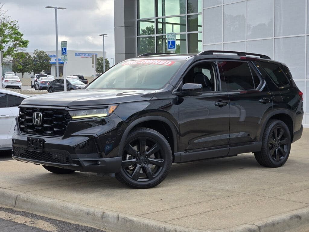 2023 HONDA Pilot