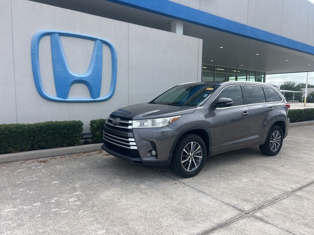 2018 TOYOTA Highlander
