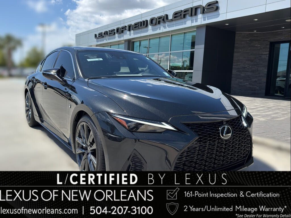 2024 LEXUS IS
