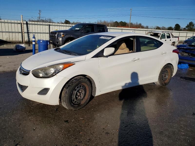 2012 HYUNDAI Elantra