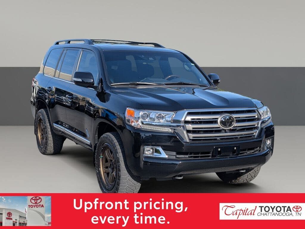 2021 TOYOTA Land Cruiser