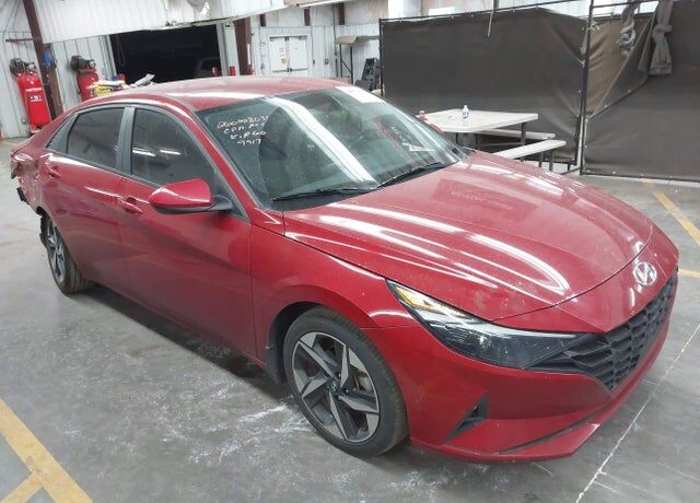 2023 HYUNDAI Elantra