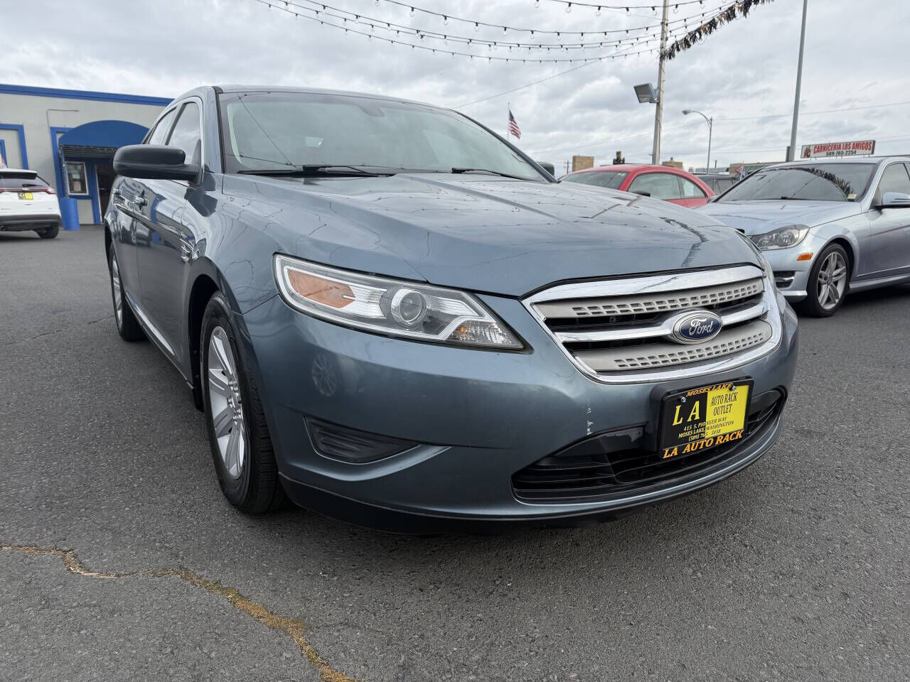 2010 FORD Taurus