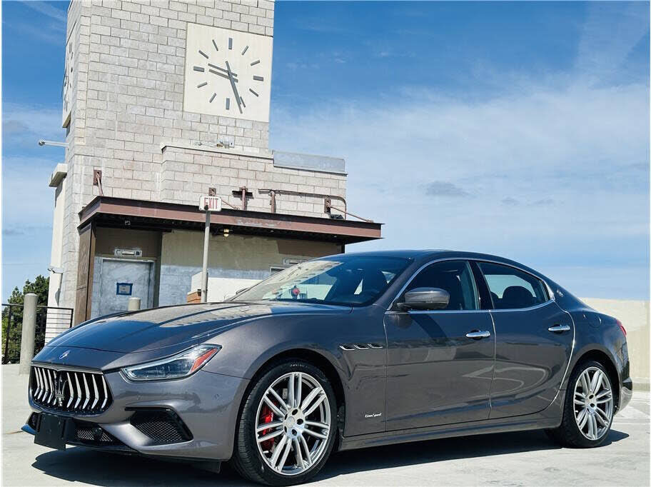 2020 MASERATI Ghibli