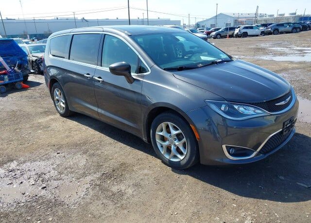 2018 CHRYSLER Pacifica