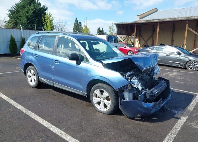 2015 SUBARU Forester