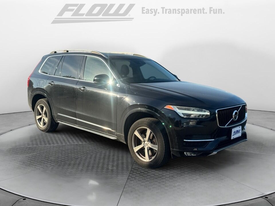 2017 VOLVO XC90