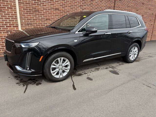 2024 CADILLAC XT6