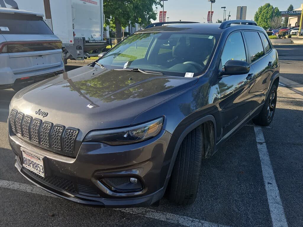 2020 JEEP Cherokee