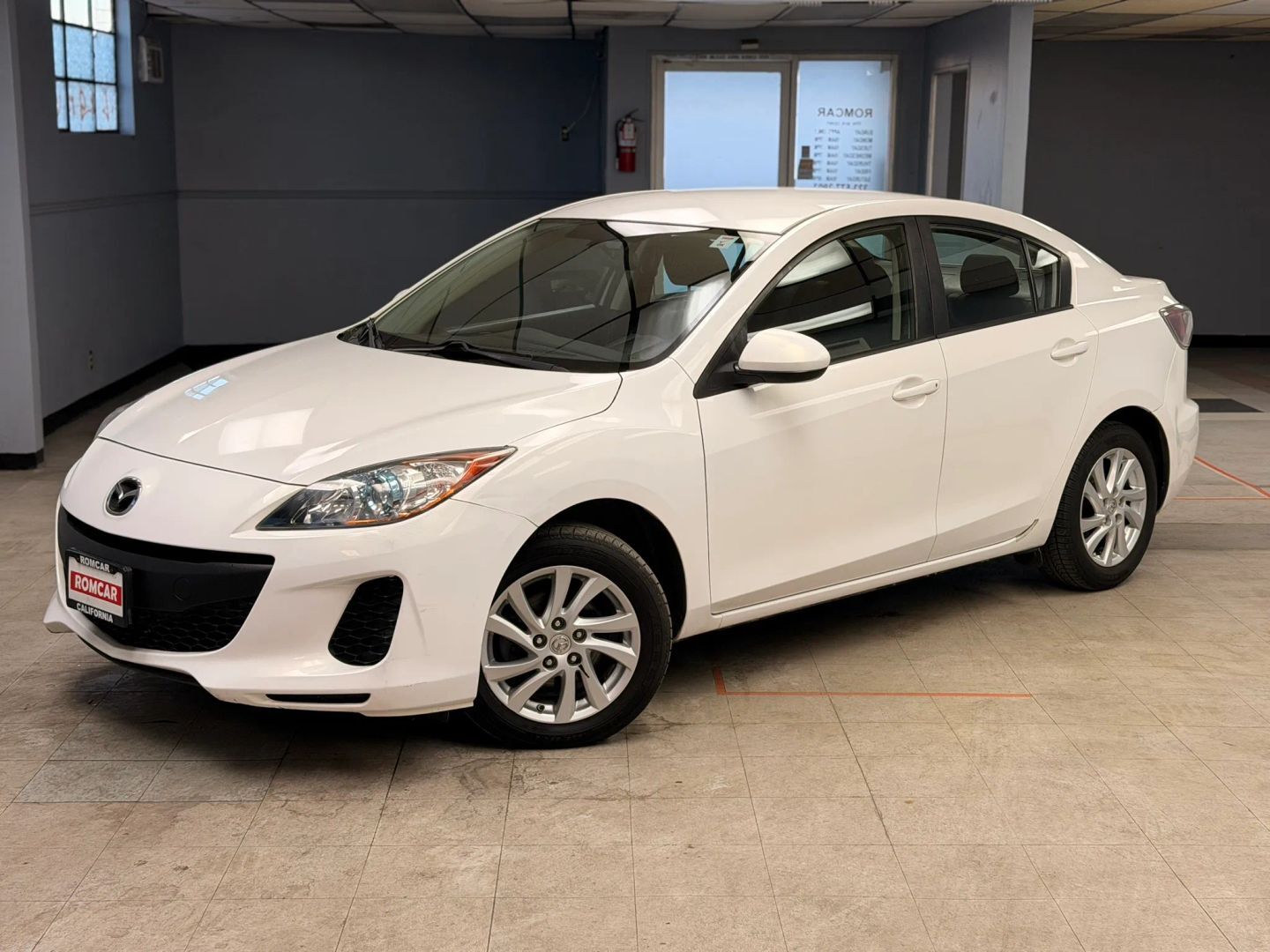 2012 MAZDA Mazda3