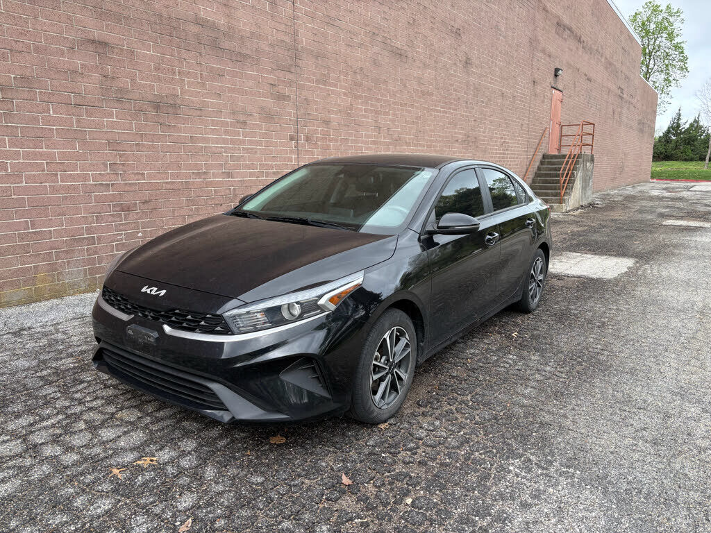 2023 KIA Forte