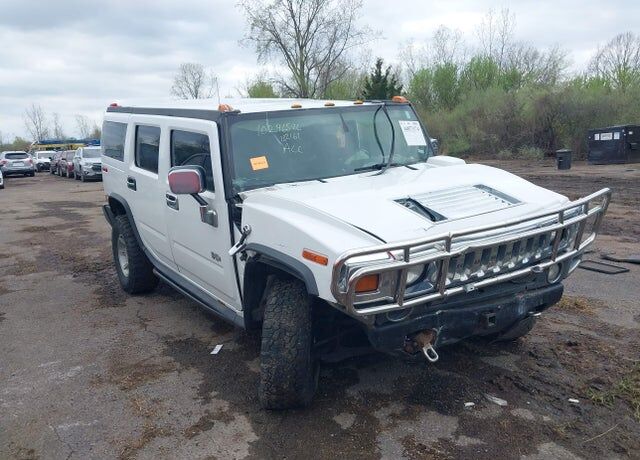 2005 HUMMER H2