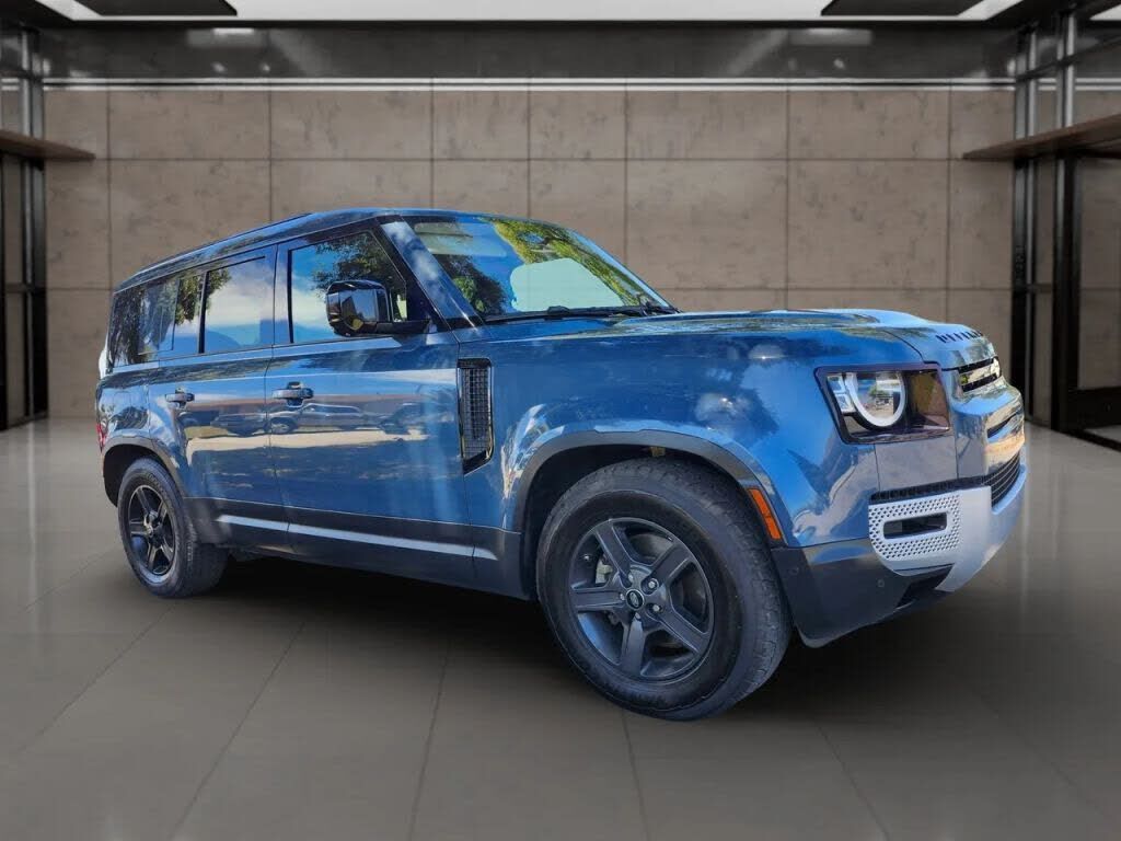 2020 LAND ROVER Defender